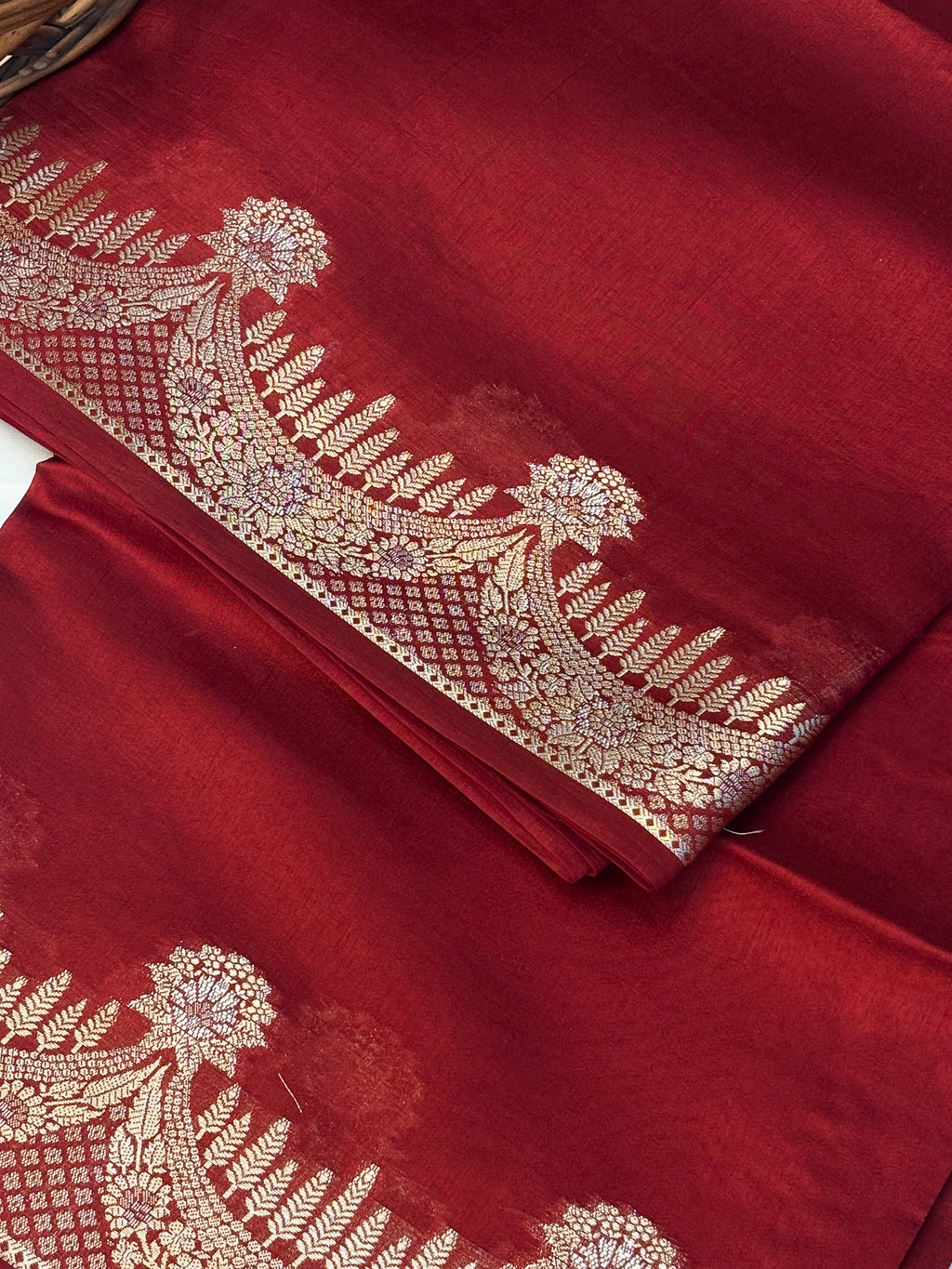 Pure Raw Mango Silk Handloom Banarsi Saree | Crimson Red